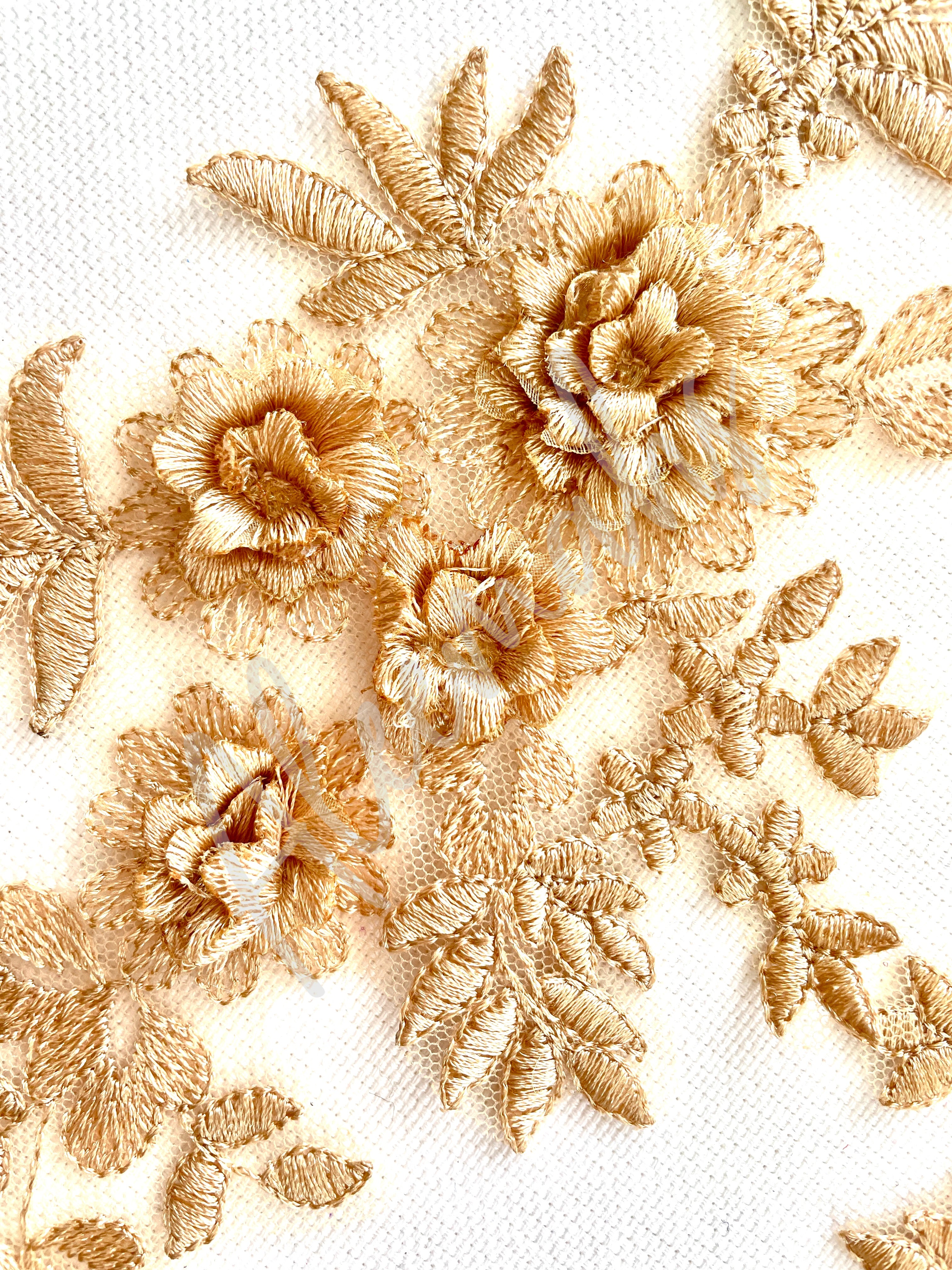 LA-033: 3D floral lace applique pair: Golden beige
