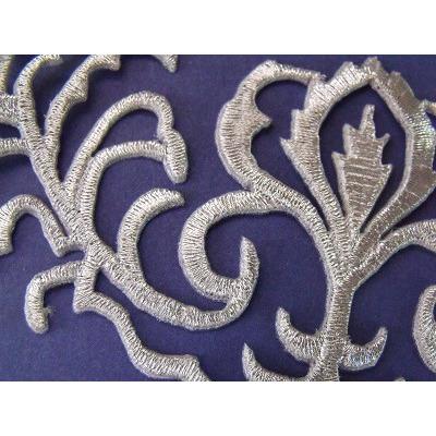 EMB - 003: Silver - Aleemahs