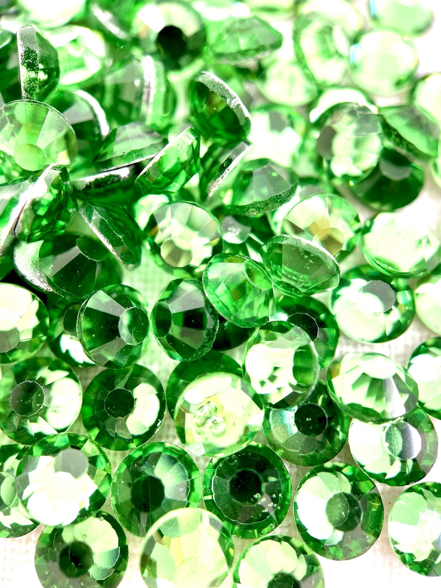 Leaf Green Hot Fix - Aleemahs