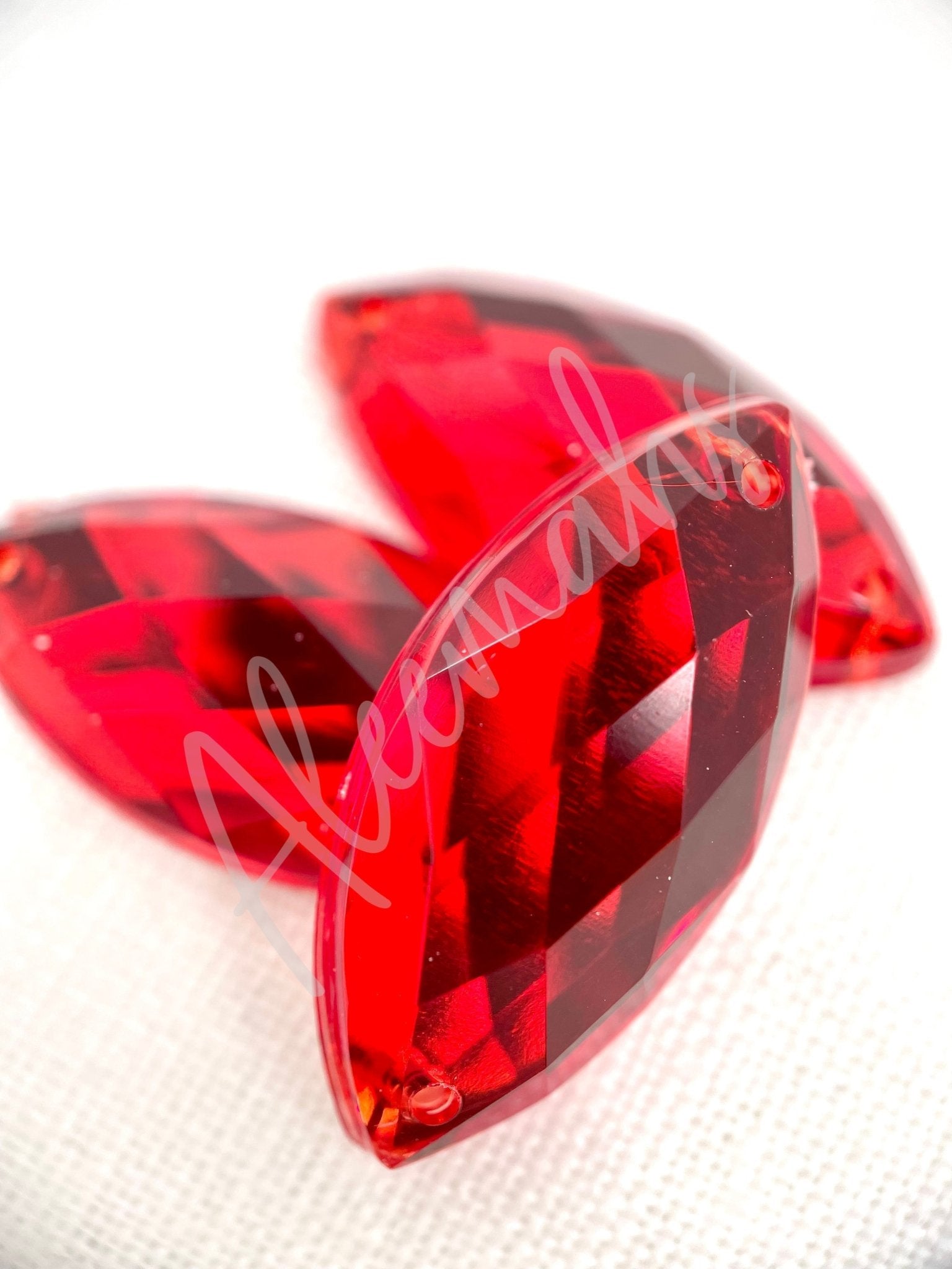 Light Siam Eye Acrylic Jewel - Aleemahs