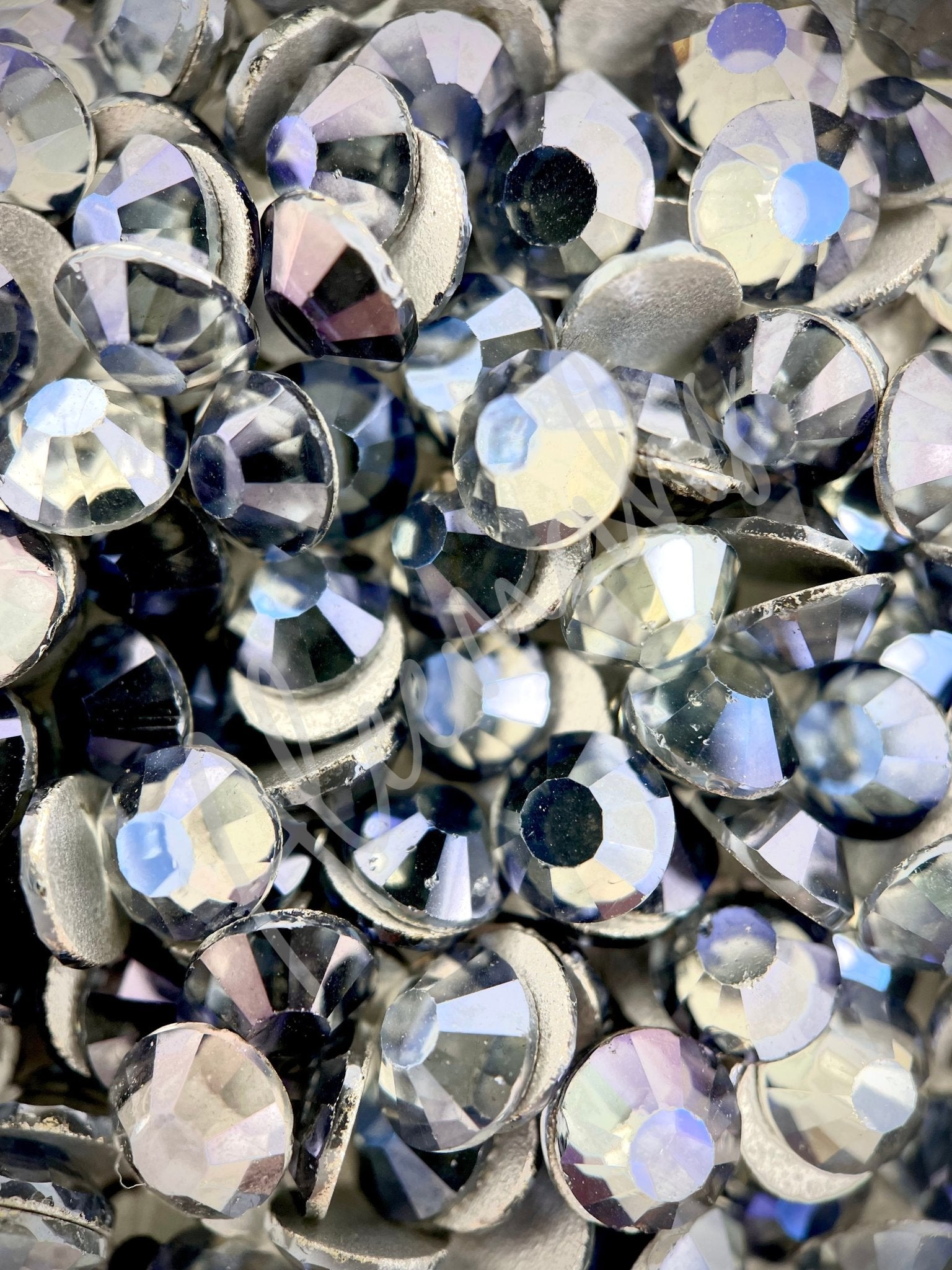 Purple Ghost Flatback - Aleemahs