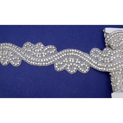 RT - 015 rhinestone trim - Aleemahs