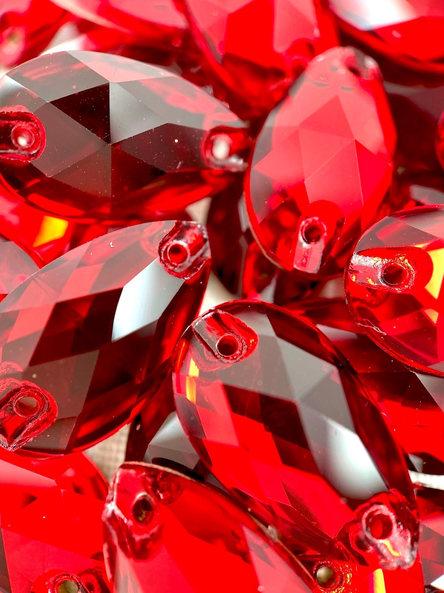 Siam Teardrop 11 x 18mm Glass Jewel - Aleemahs