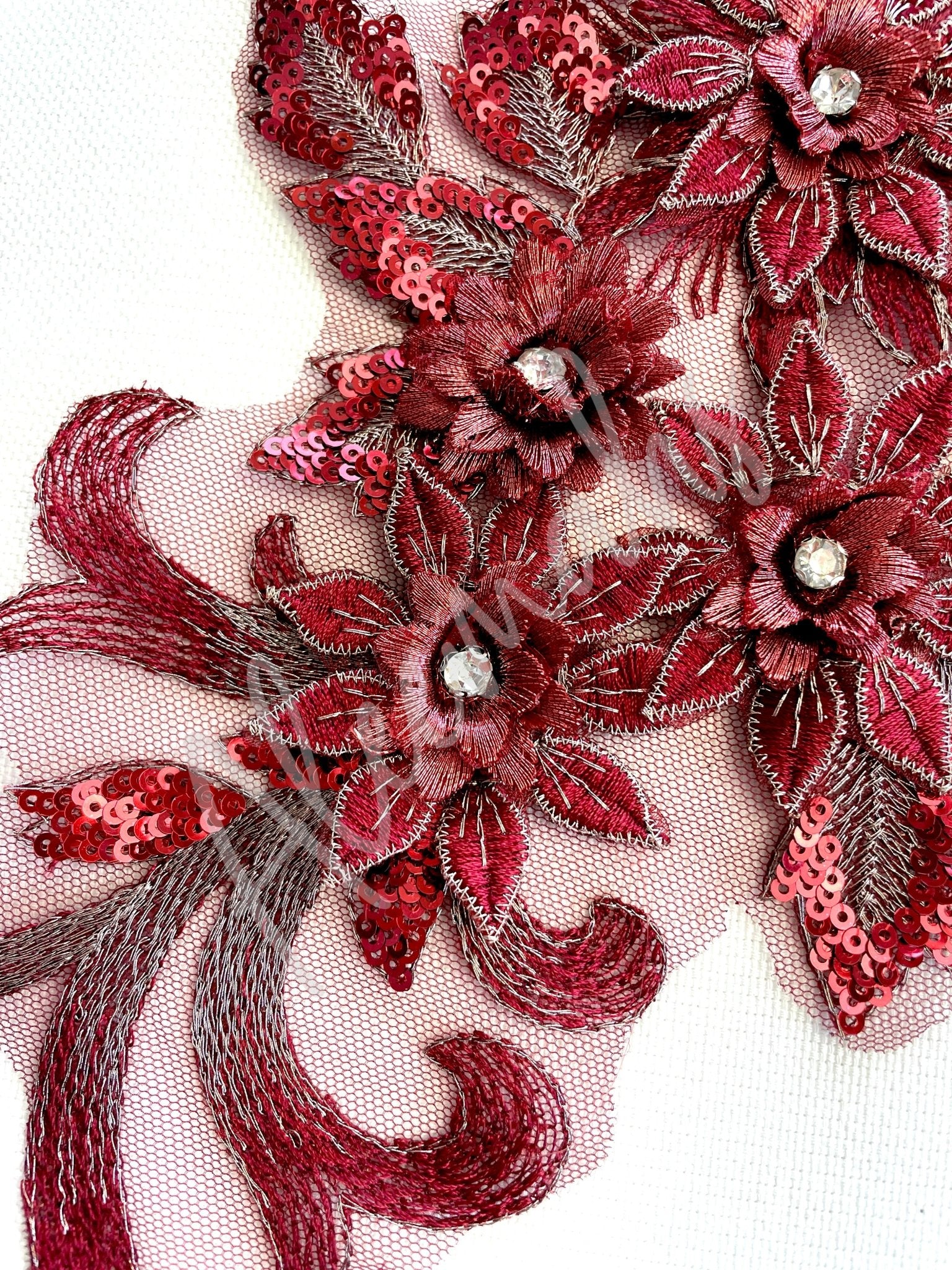 LA - 035: Large 3D applique with sequins: Dark red - Aleemahs