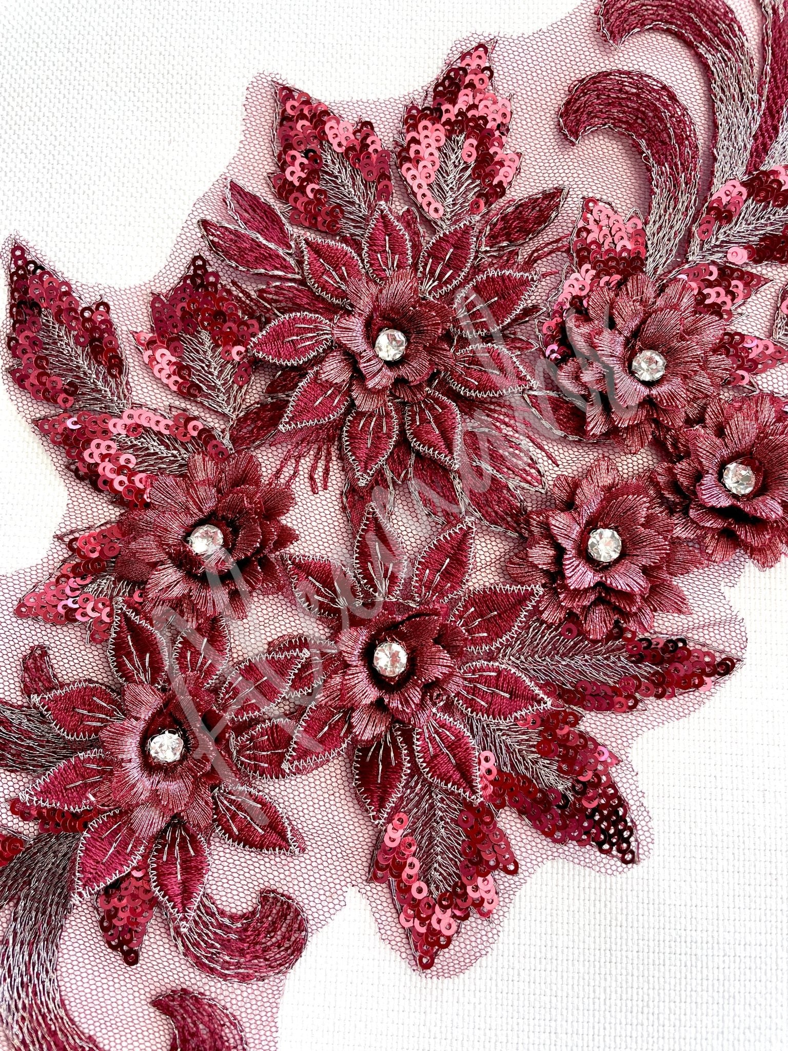 LA - 035: Large 3D applique with sequins: Dark red - Aleemahs