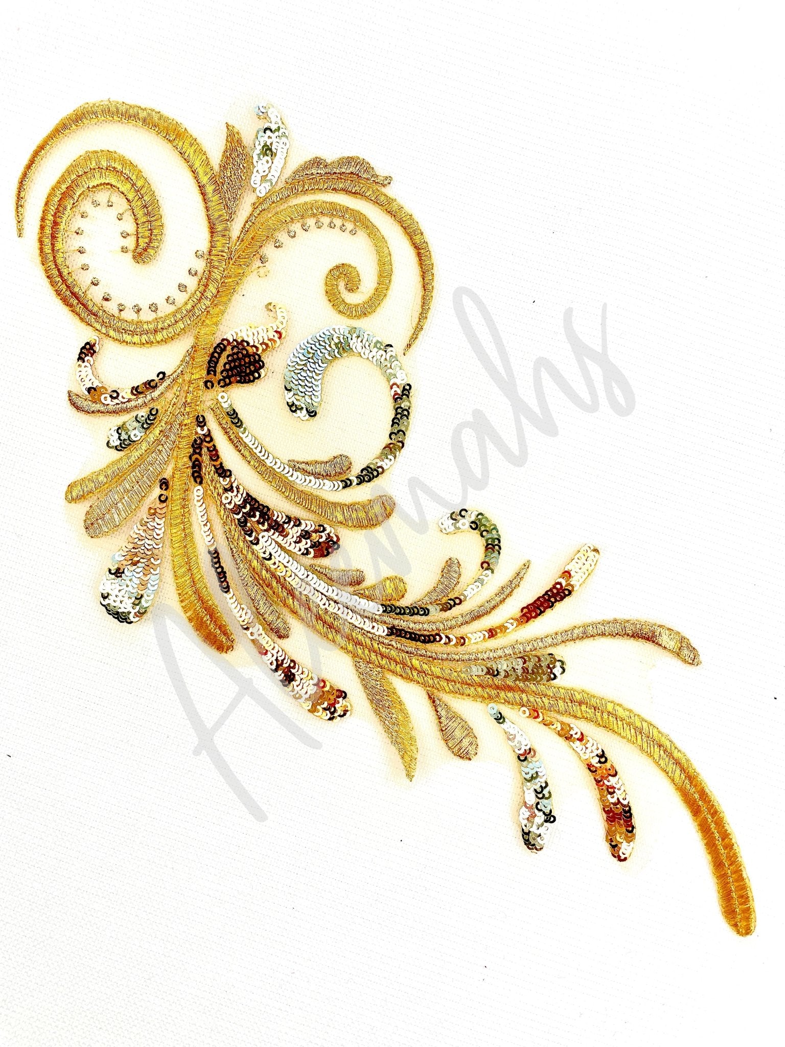 LA - 069: Gold swirl applique - Aleemahs