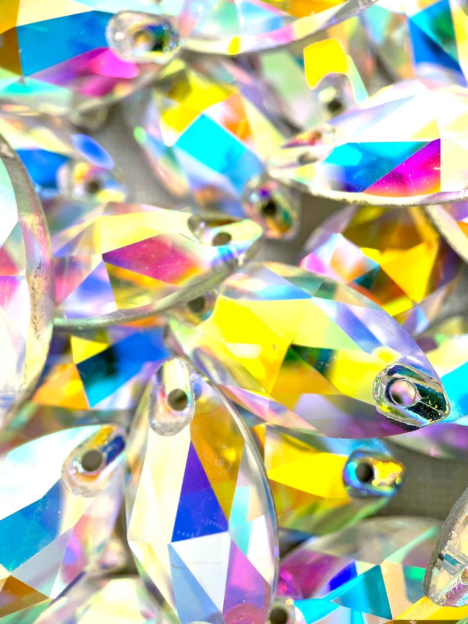 Crystal AB  Eye 9 x 18mm Glass Jewel
