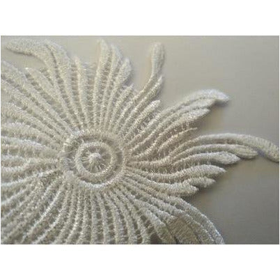 emb-034-embroidered-swirl-star-white