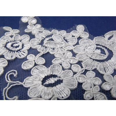 LA-021 Ivory lace applique