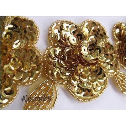 A - 015: Gold 3 flower applique - Aleemahs