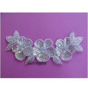 A - 015: Ice Blue crystal flower and leaf applique - Aleemahs