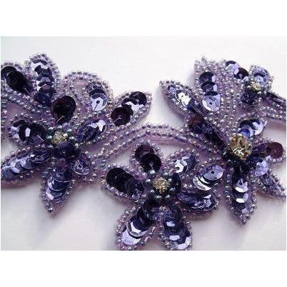 A - 053: Lilac flower and rhinestone applique - Aleemahs
