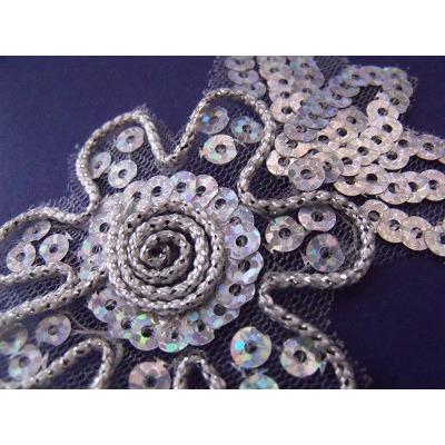 A - 094: Silver laser flower - Aleemahs