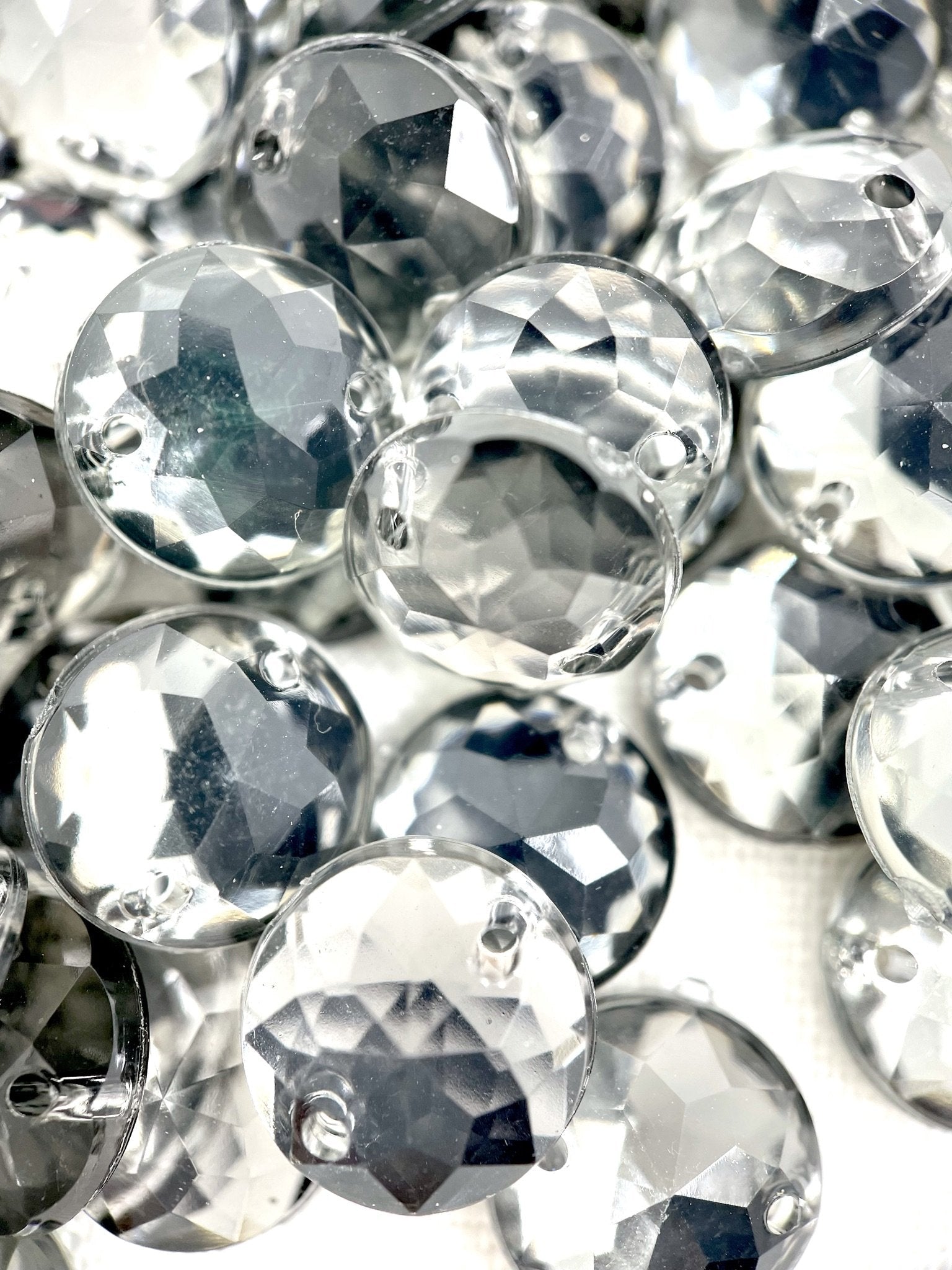 Black Diamond Round Acrylic Jewel - Aleemahs