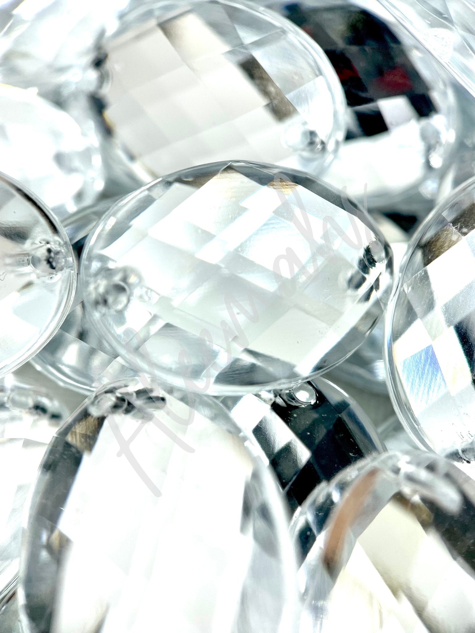 Crystal Oval Acrylic Jewel - Aleemahs