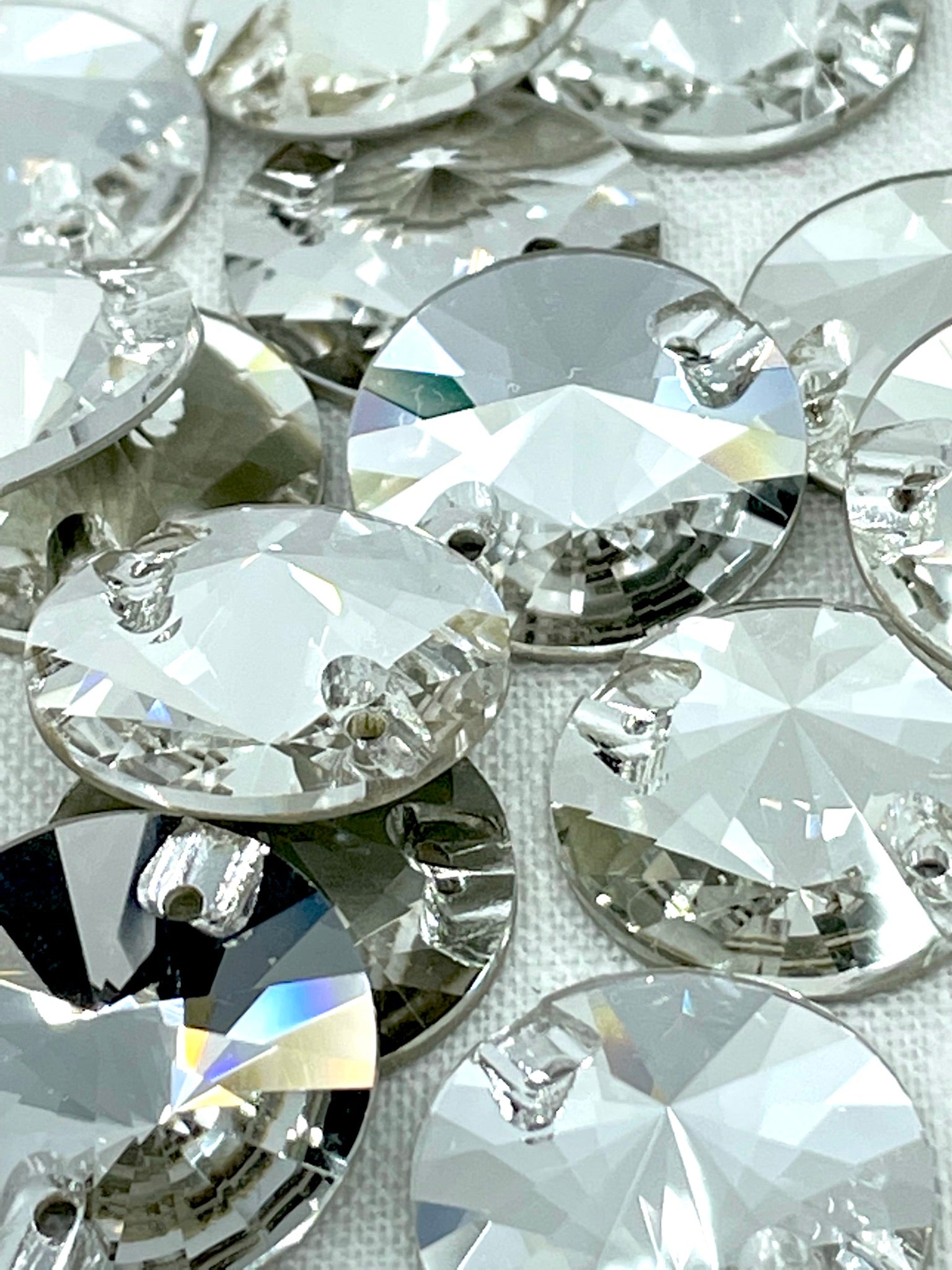 Crystal Round 18mm Glass Jewel - Aleemahs