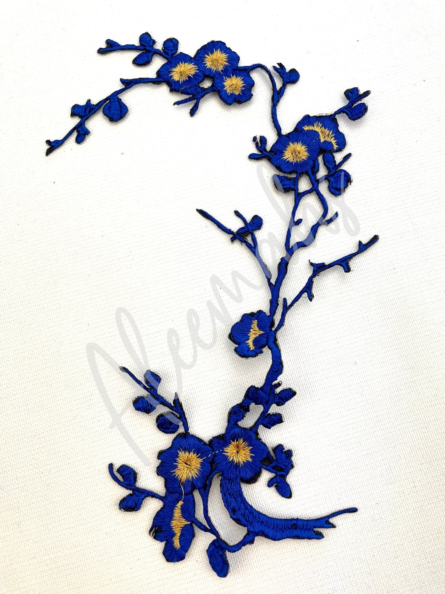 EMB - 032: Royal Blue - Aleemahs