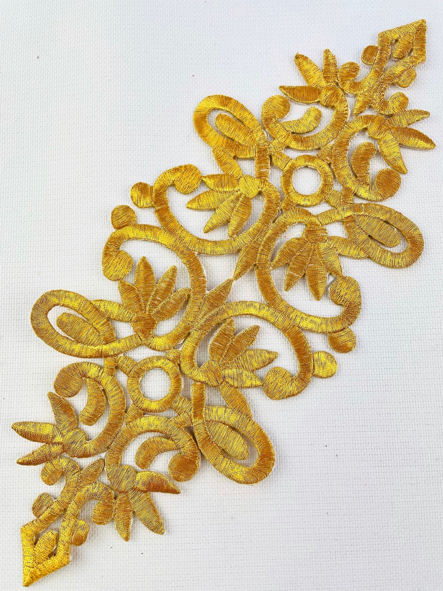 EMB - 827: Lace applique Gold - Aleemahs