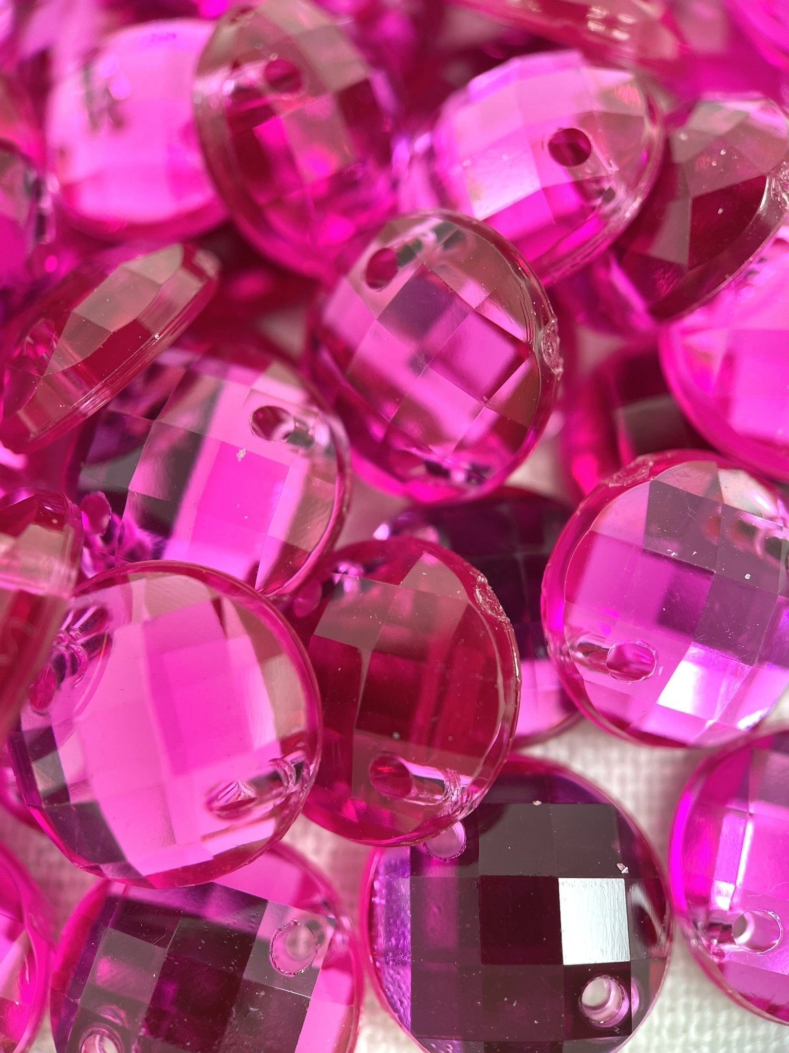 Fuchsia Round Acrylic Jewel - Aleemahs