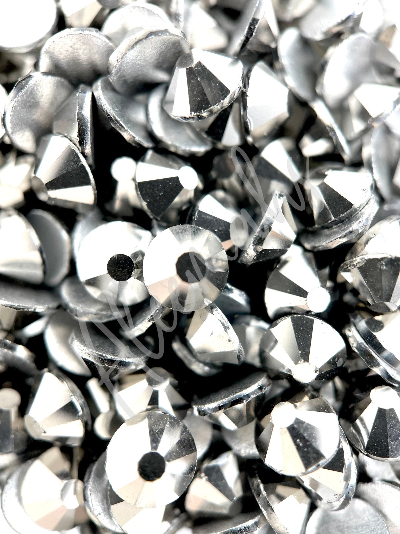 Hematite Hot Fix - Aleemahs