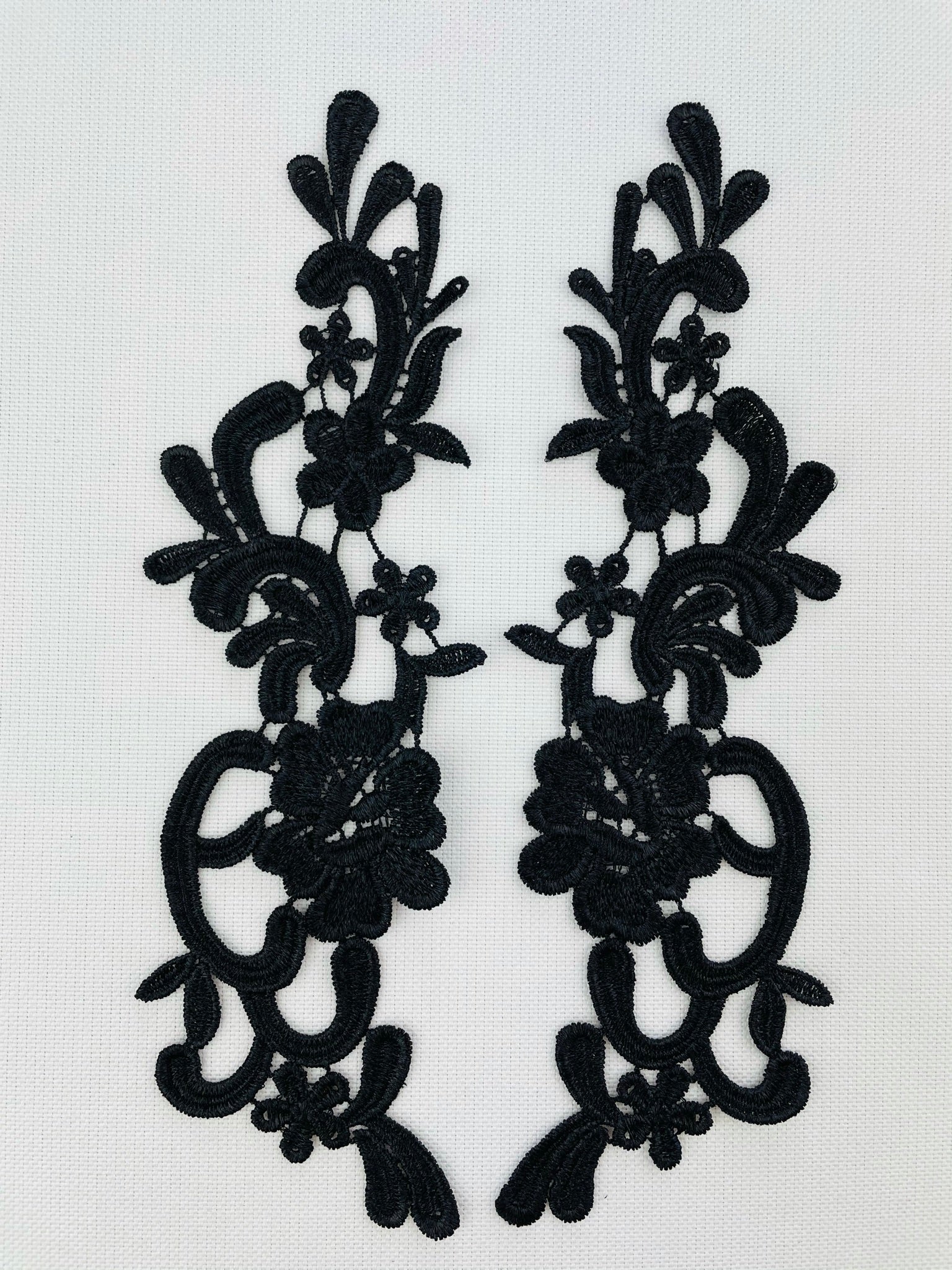 LA - 013 - Black lace Pair - Aleemahs