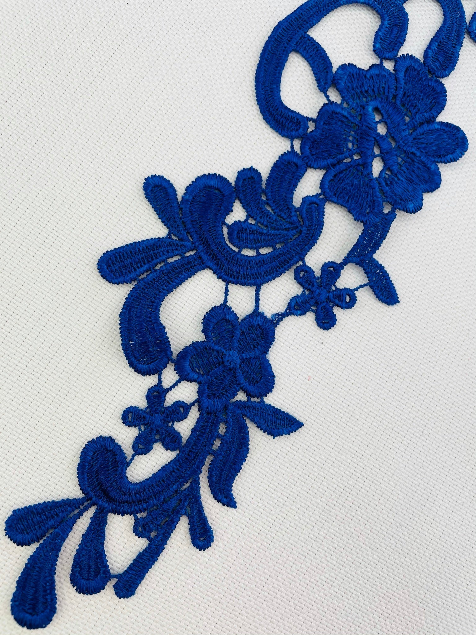 LA - 013 - Royal Blue lace Pair - Aleemahs