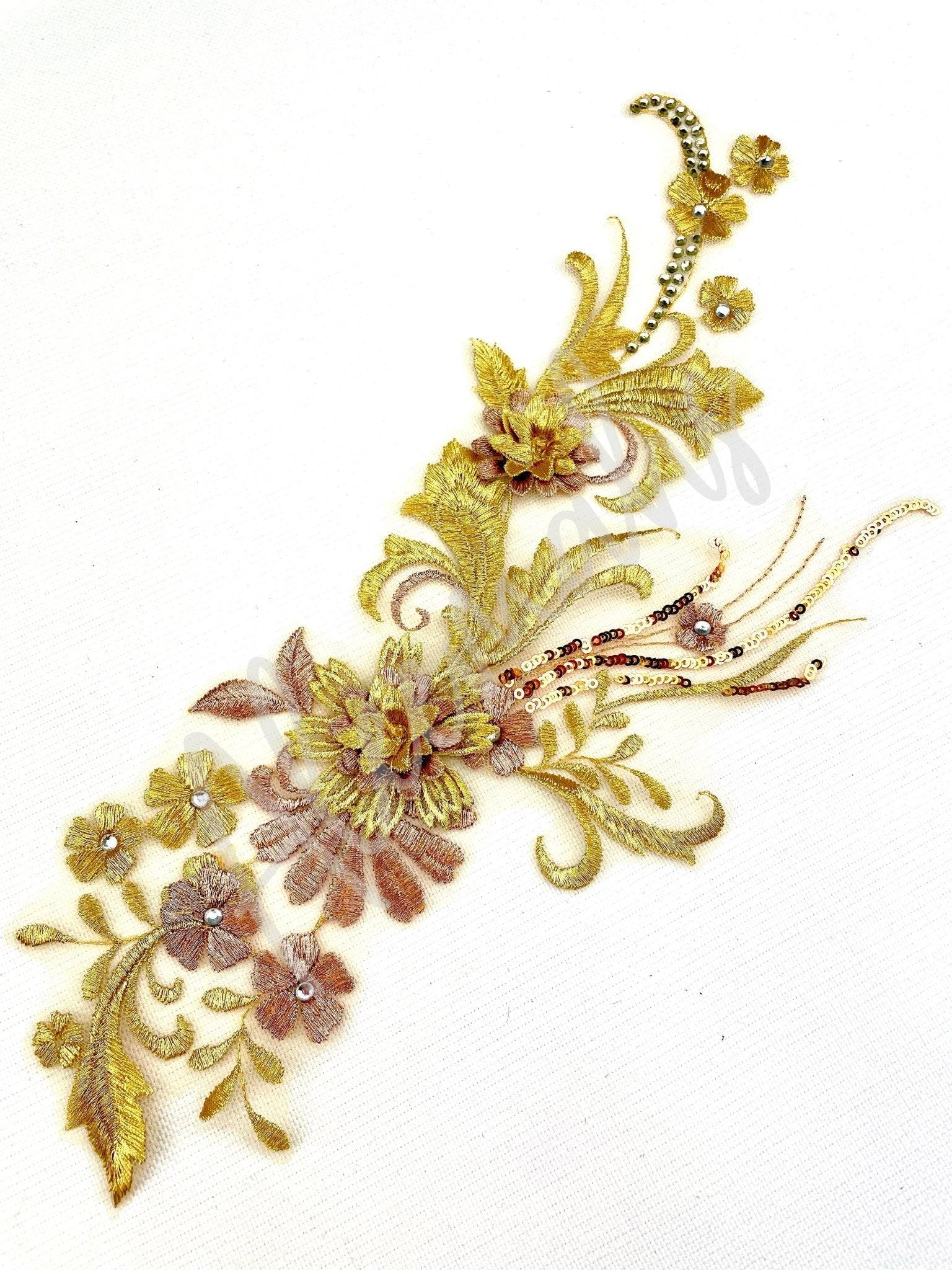 LA - 034: Gold flower spray - Aleemahs