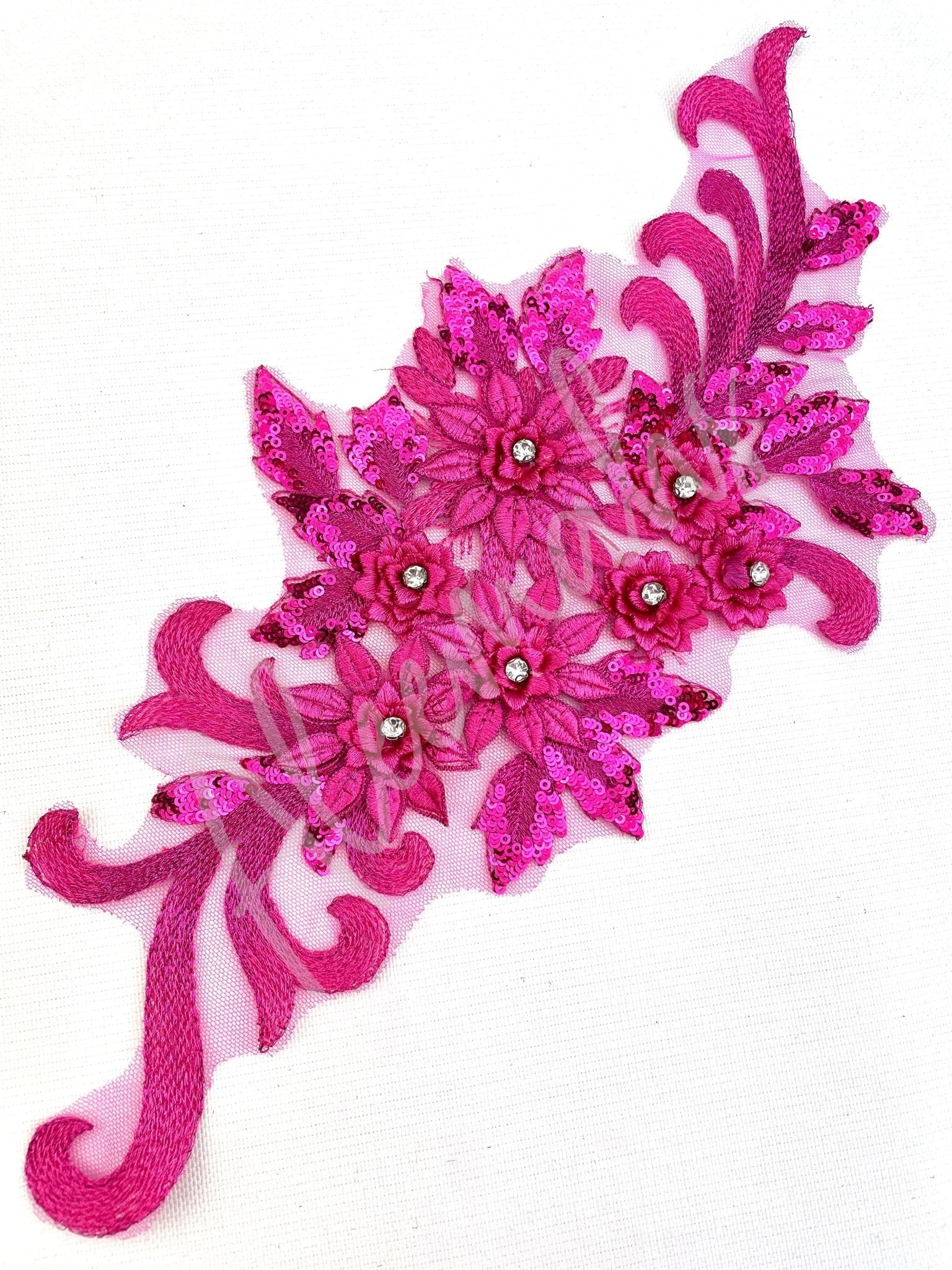 LA - 035: Large 3D applique with sequins: Fuchsia - Aleemahs