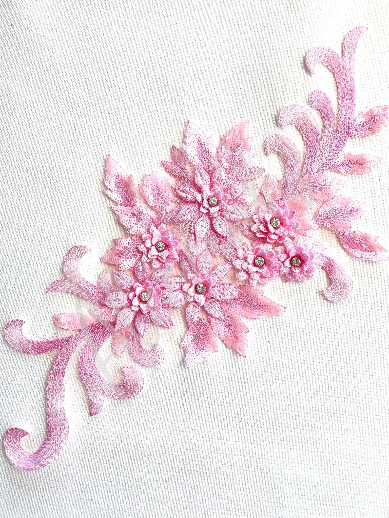 LA - 035: Large 3D applique with sequins: Pink - Aleemahs
