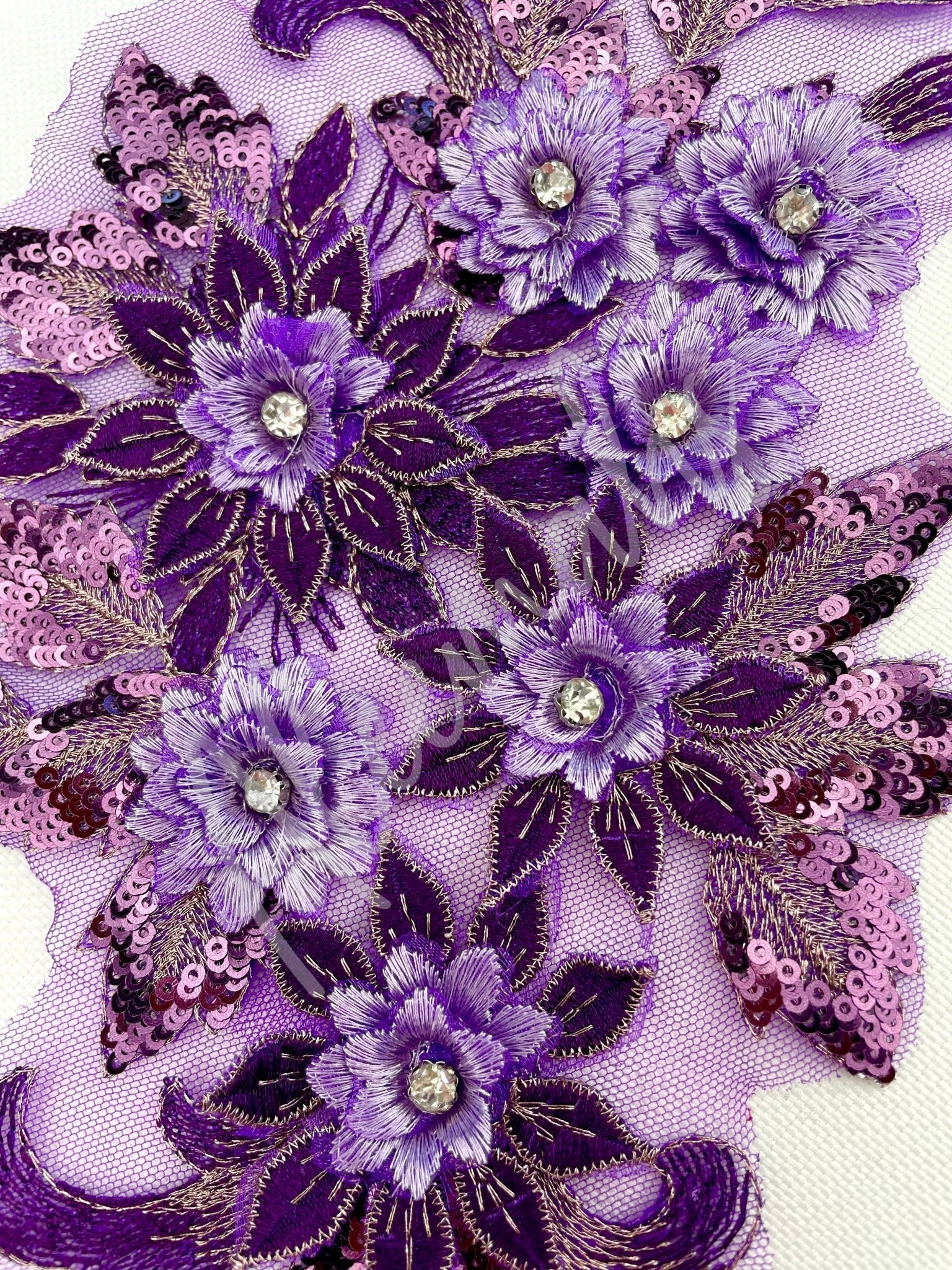 LA - 035: Large 3D applique with sequins: Purple - Aleemahs