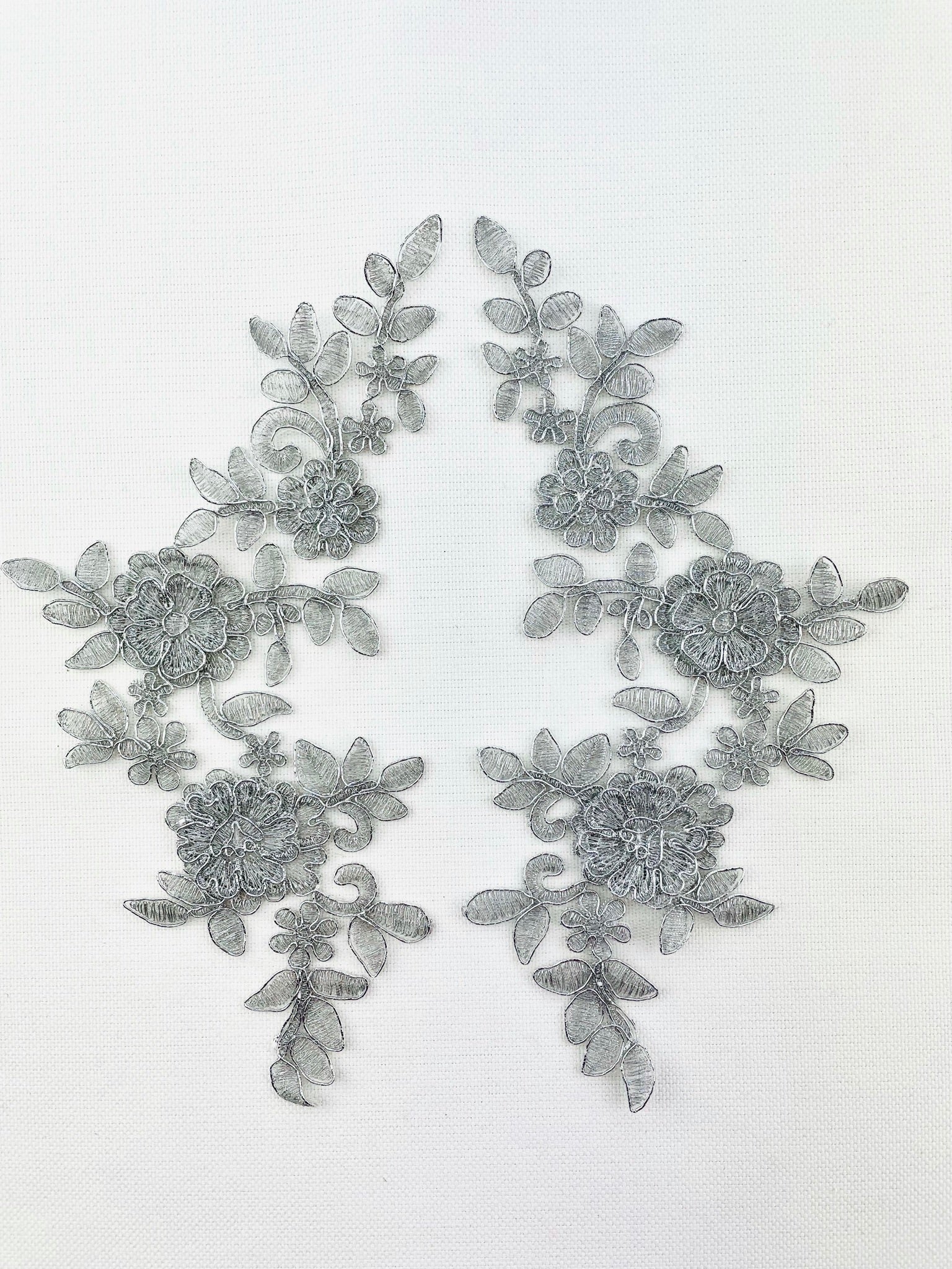 LA - 045: Metallic Silver lace applique pair - Aleemahs