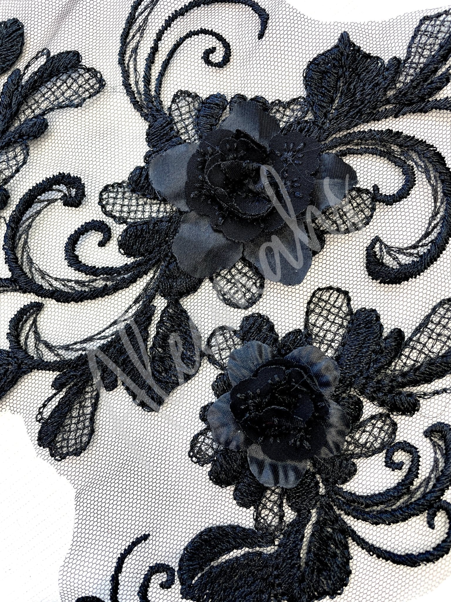 LA - 047:Floral and swirl pair - Black - Aleemahs