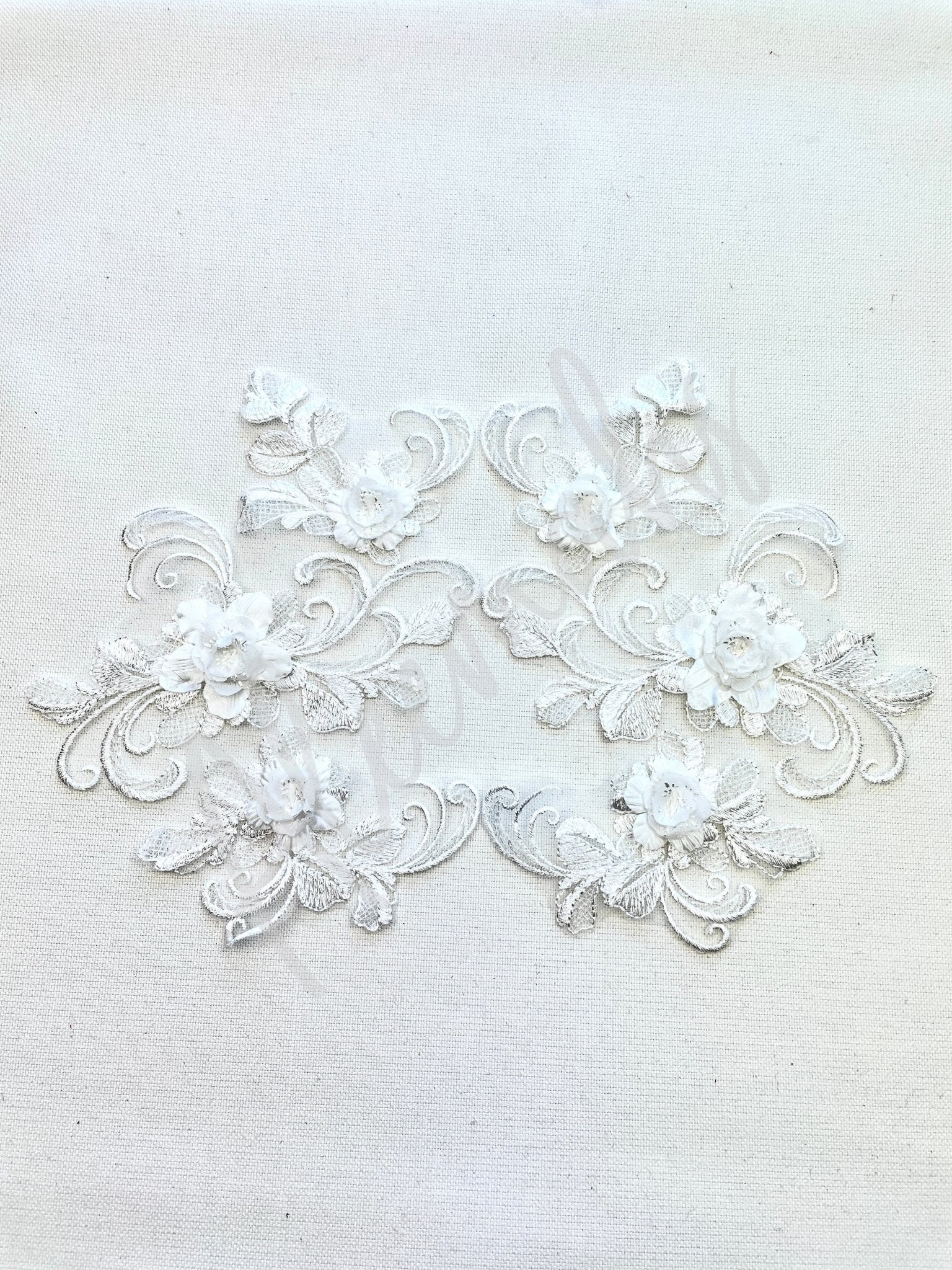 LA - 047:Floral and swirl pair - Off White - Aleemahs