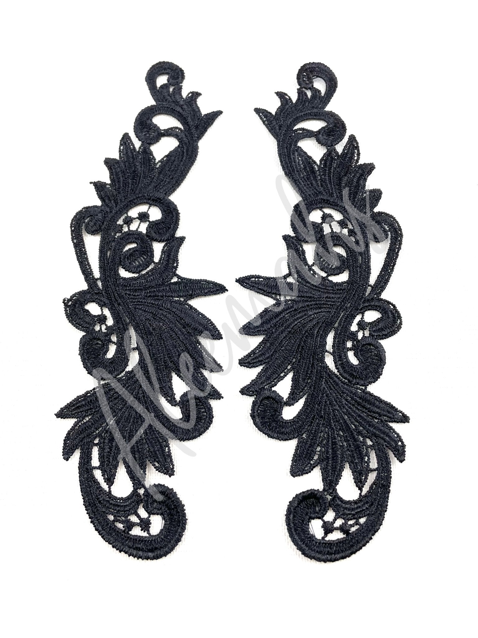 LA - 053: Black lace pair - Aleemahs