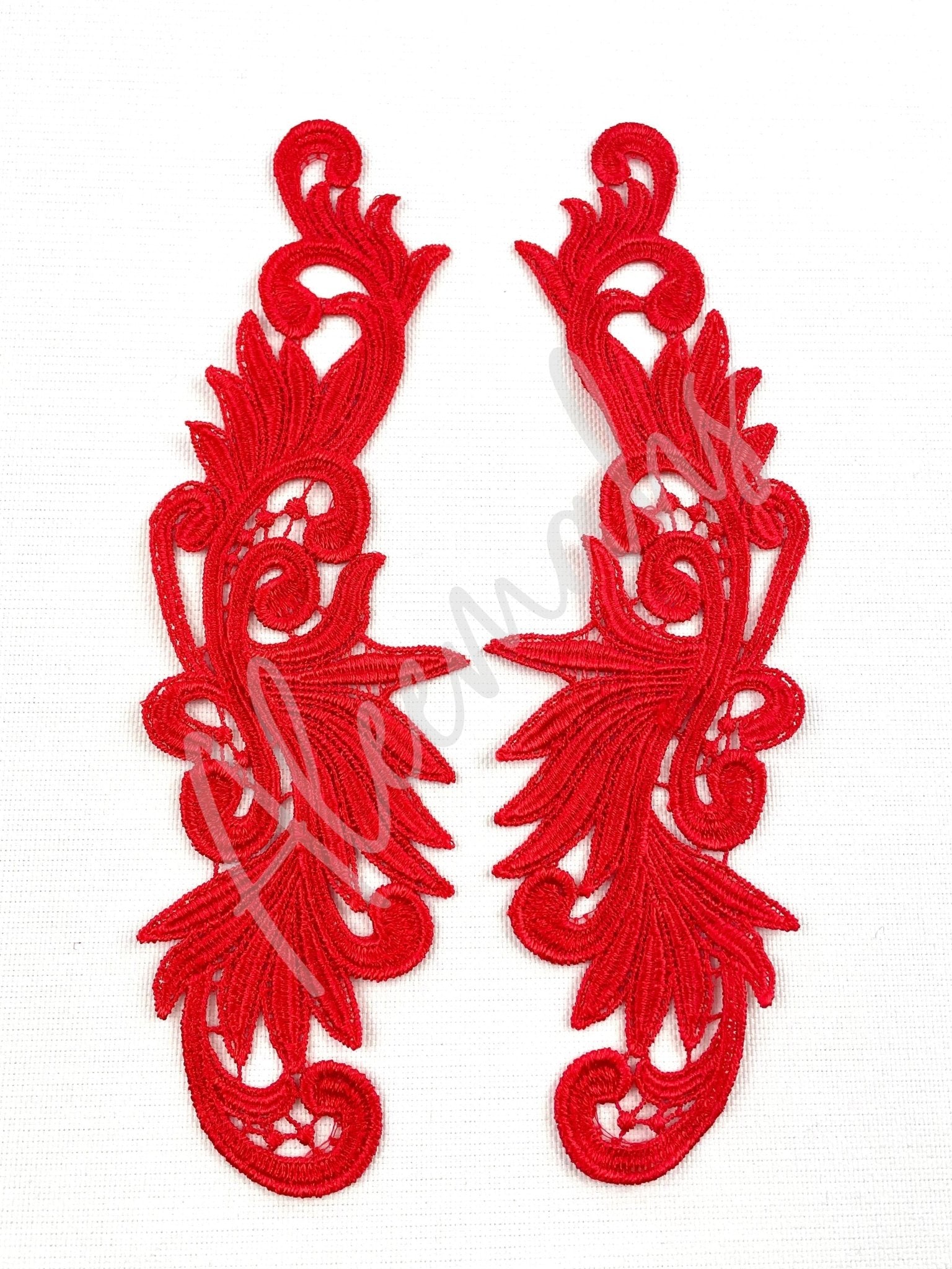 LA - 053: Red lace pair - Aleemahs