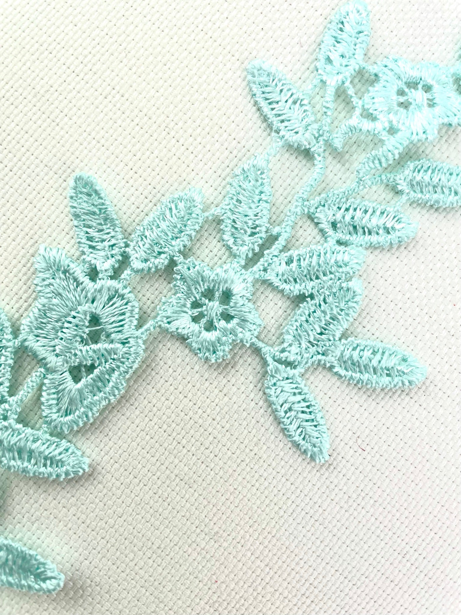 LA - 057: Light spearmint long floral pair - Aleemahs