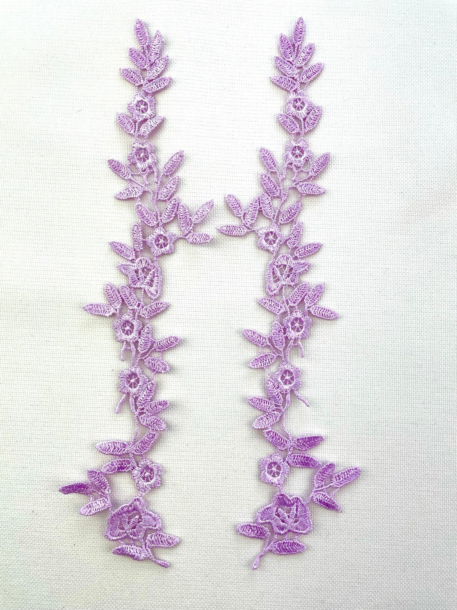 LA - 057: Lilac long floral pair - Aleemahs