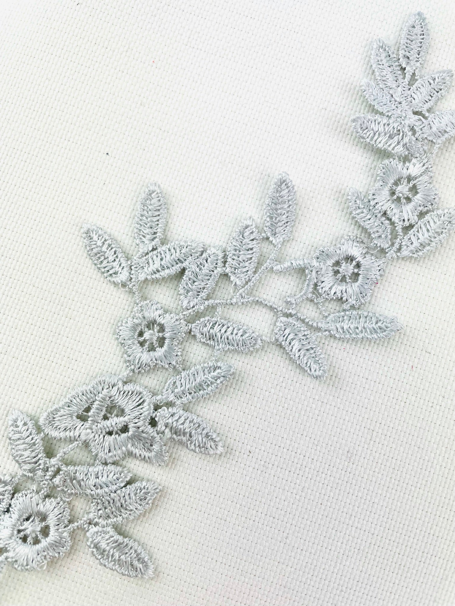 LA - 057: Silver/Grey long floral pair - Aleemahs