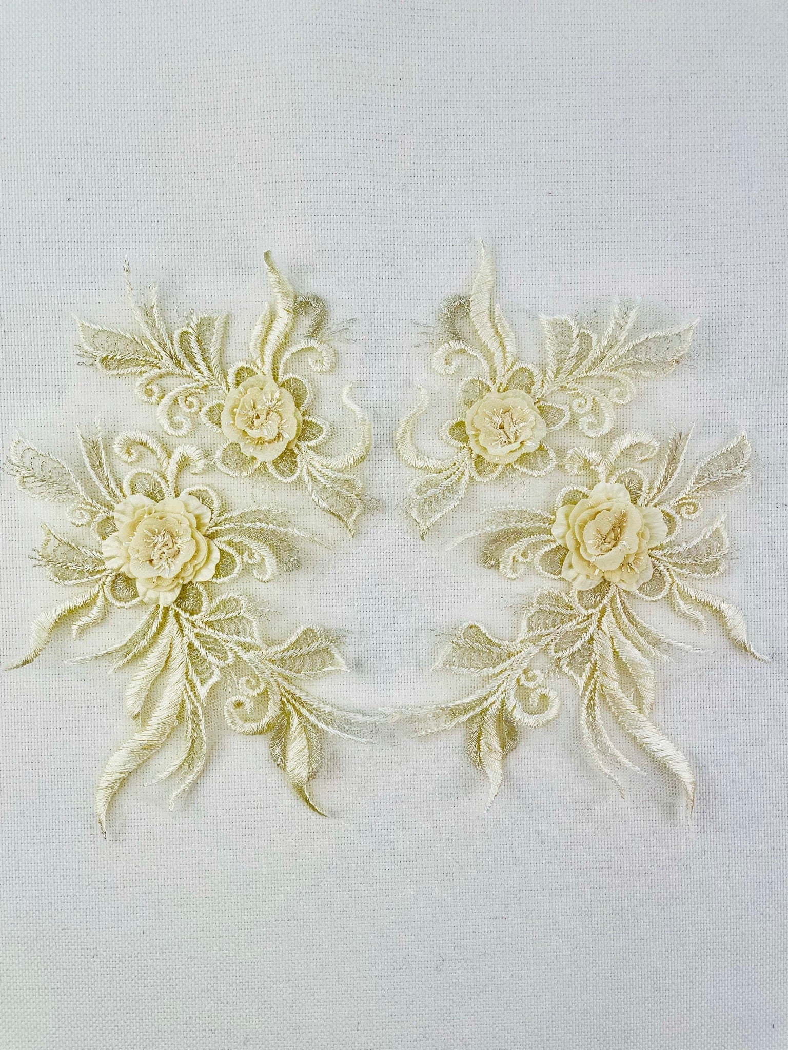LA - 060: Champagne floral pair - Aleemahs