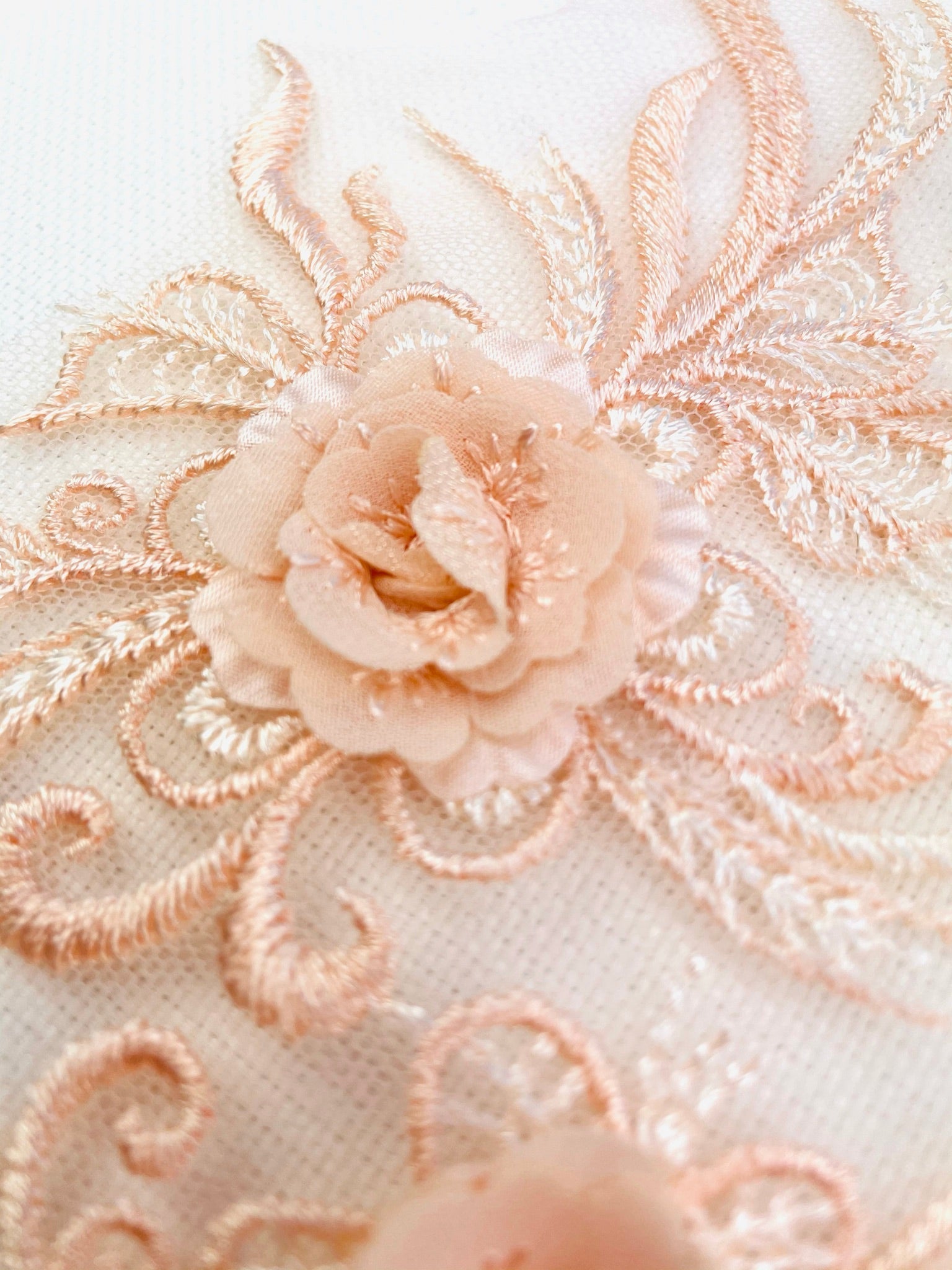 LA - 060: Light apricot floral pair - Aleemahs