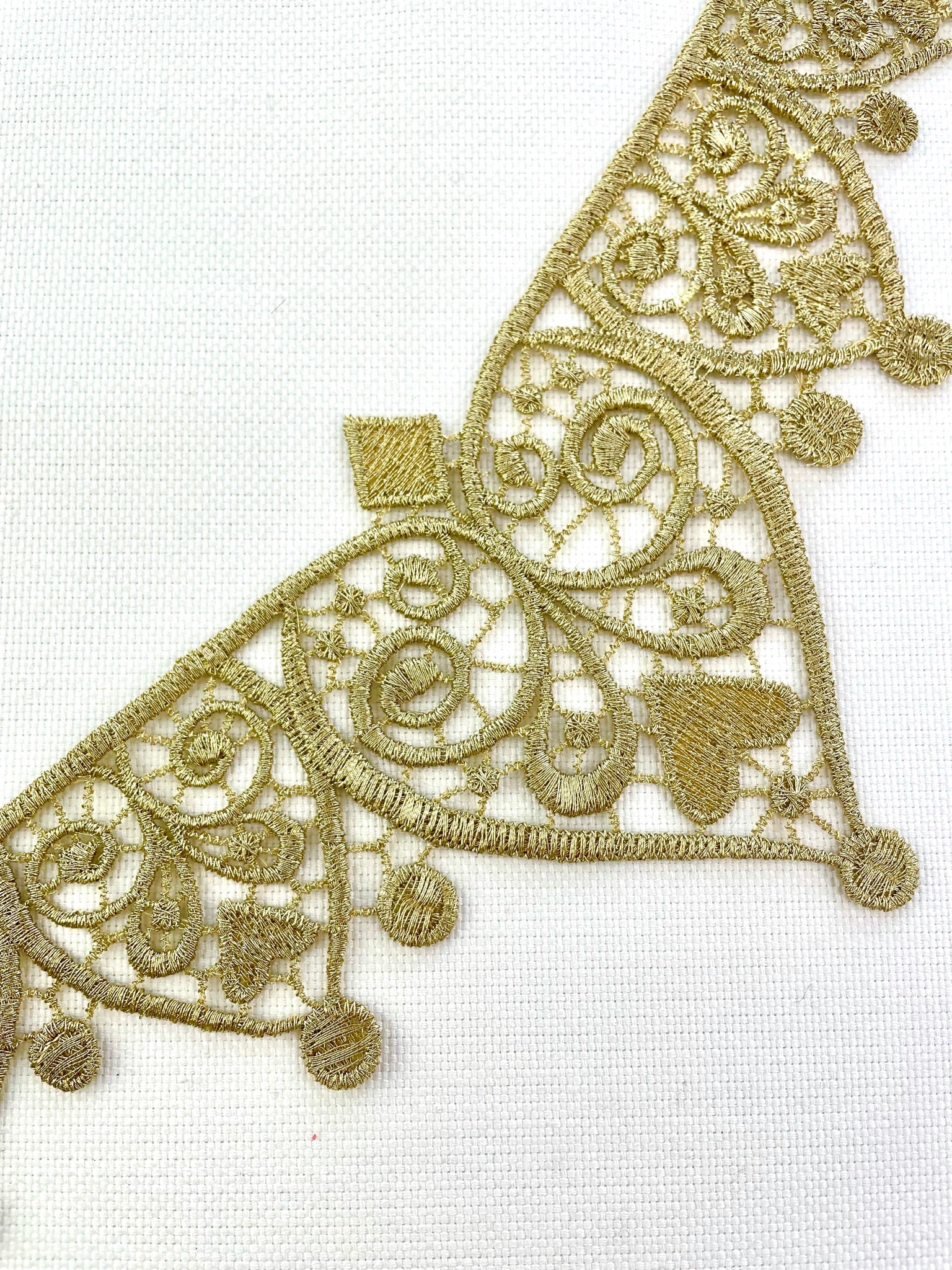 LA - 064: Antique Gold - Aleemahs