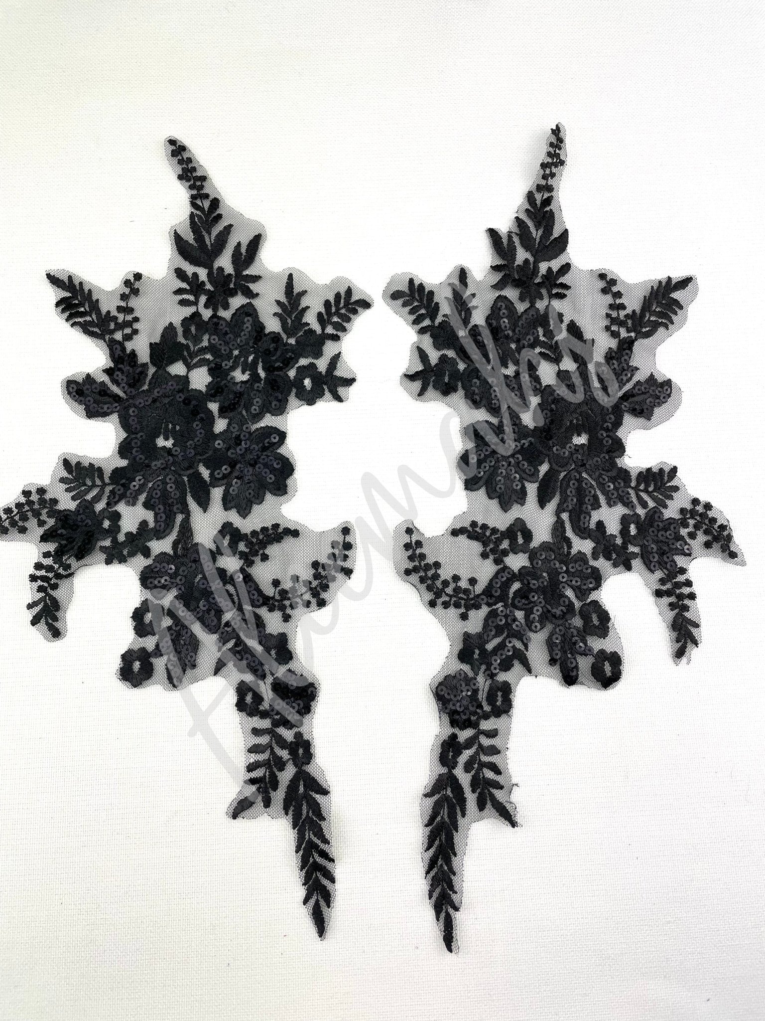 LA - 1068 Black lace Pair - Aleemahs