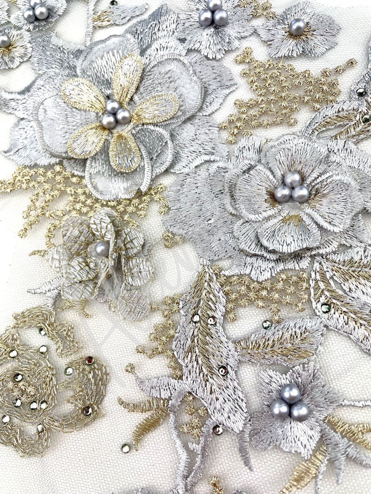 LA - 1071 Silver / Gold lace piece - Aleemahs