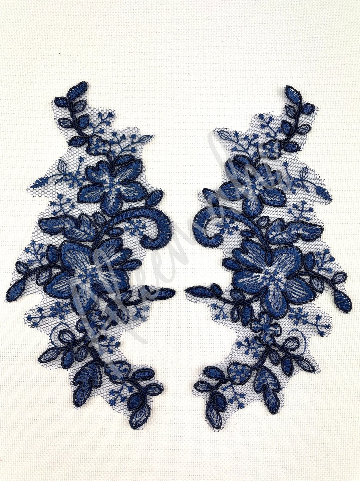 LA - 2104 Navy lace pair - Aleemahs