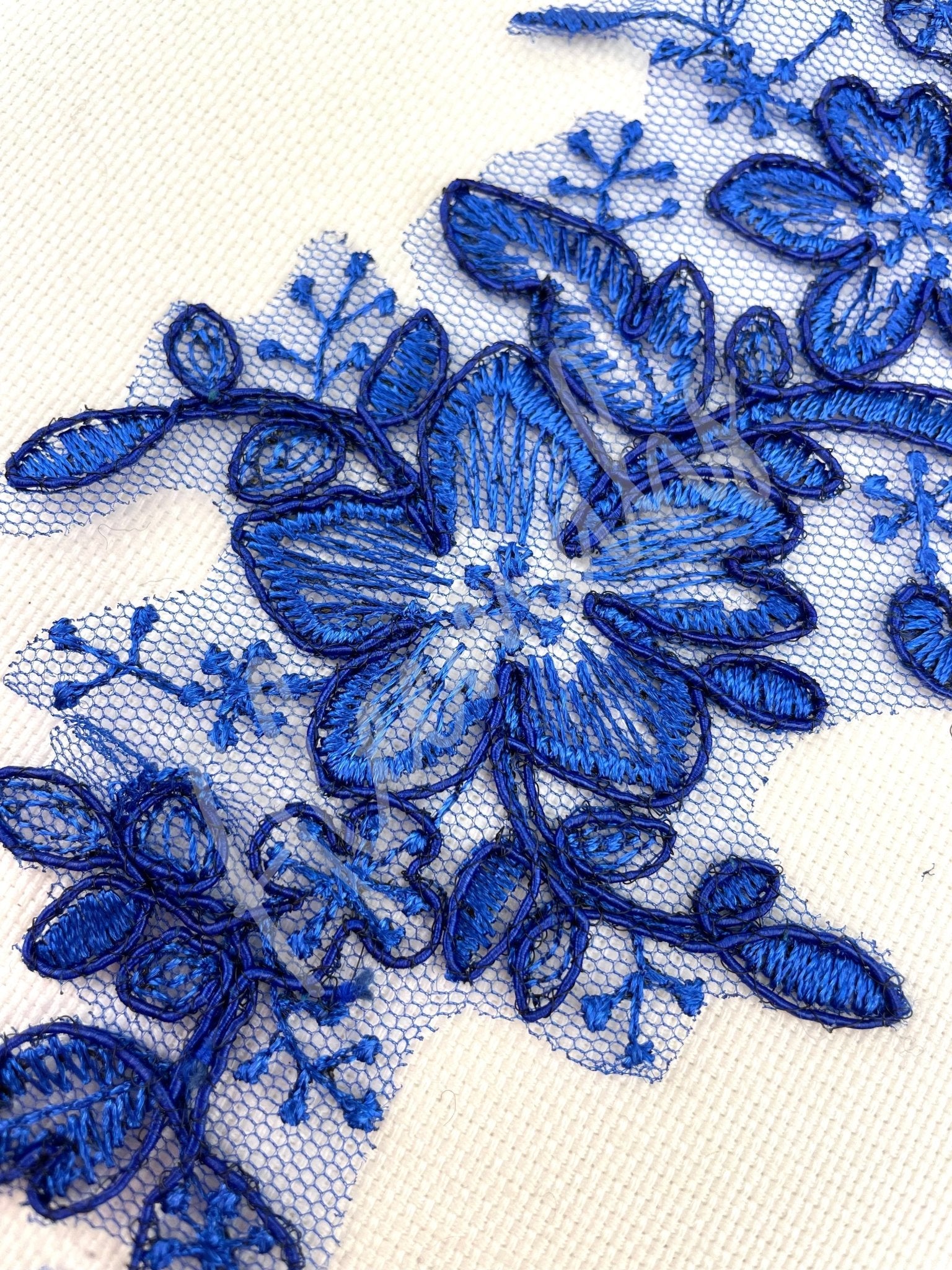 LA - 2104 Royal Blue lace pair - Aleemahs