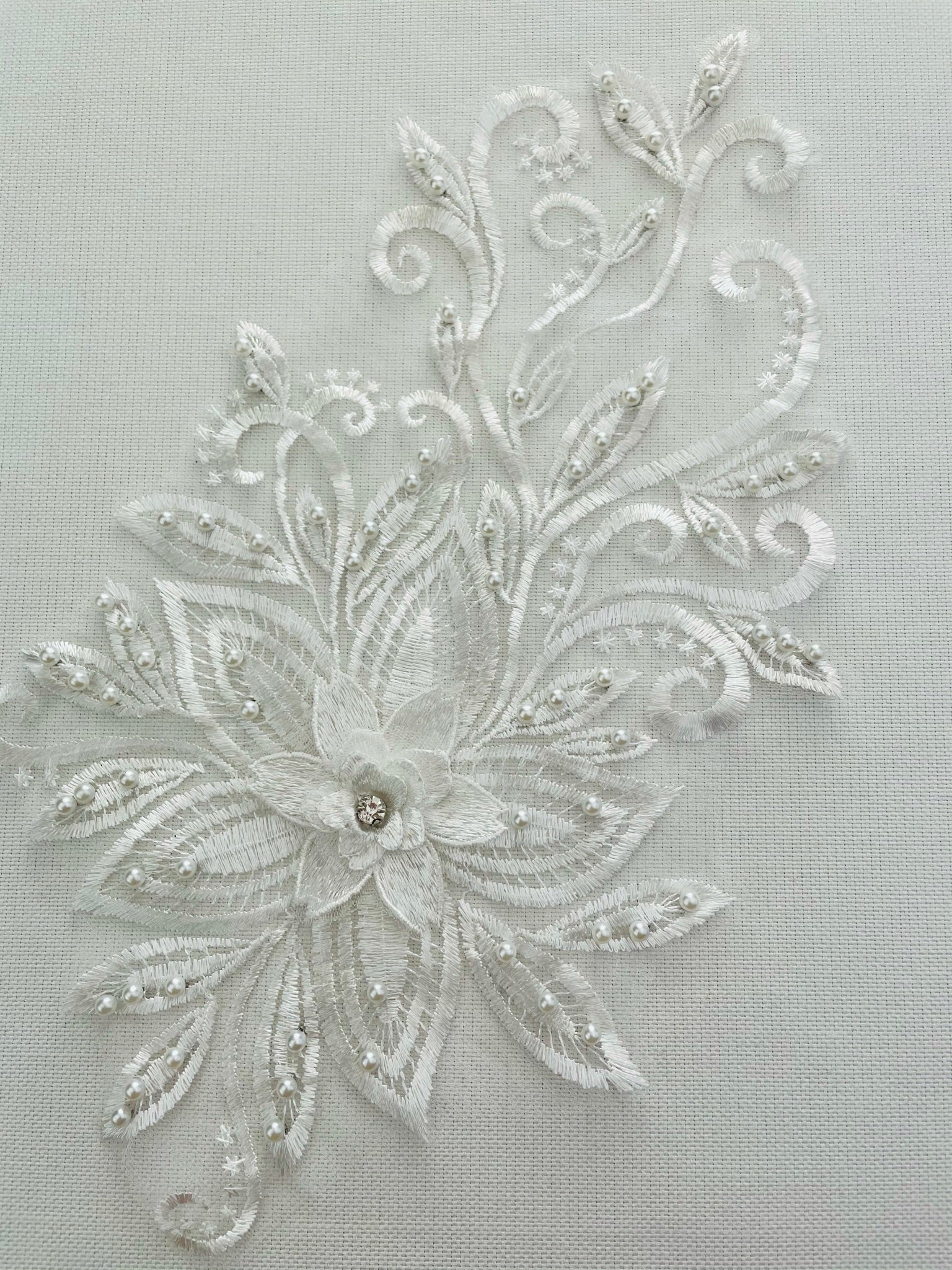 LA - 2105 - Ivory with Pearls and Rhinestone - Aleemahs