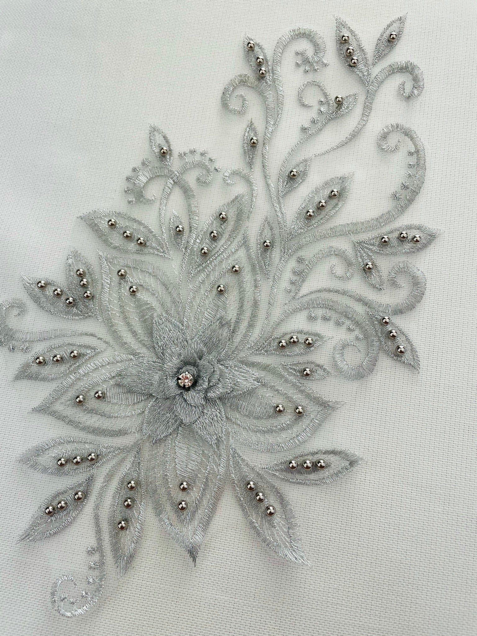 LA - 2105 - Silver with Silver Pearls and Rhinestone - Aleemahs