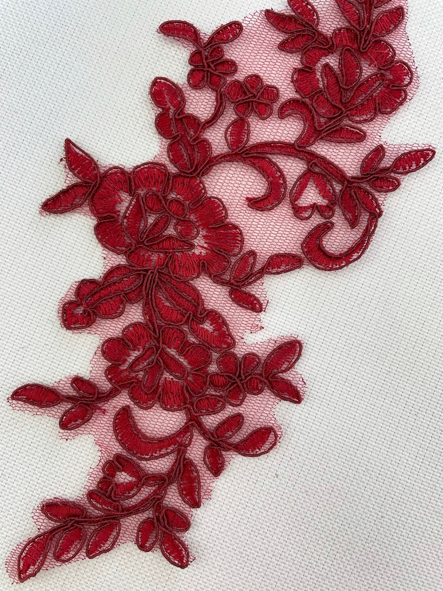 LA - 2107 - Dark red lace pair - Aleemahs