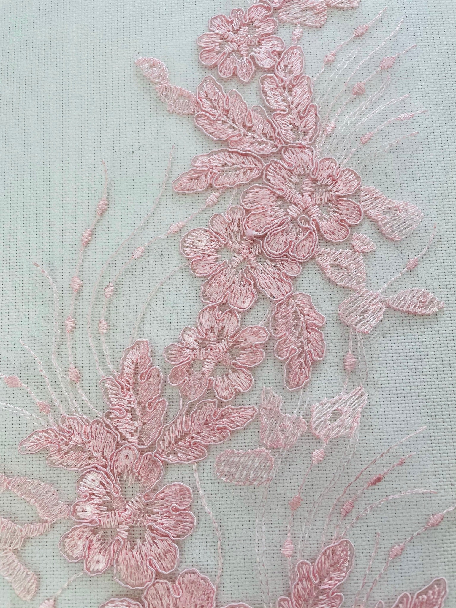 LA - 2110 - Light Pink lace Pair - Aleemahs
