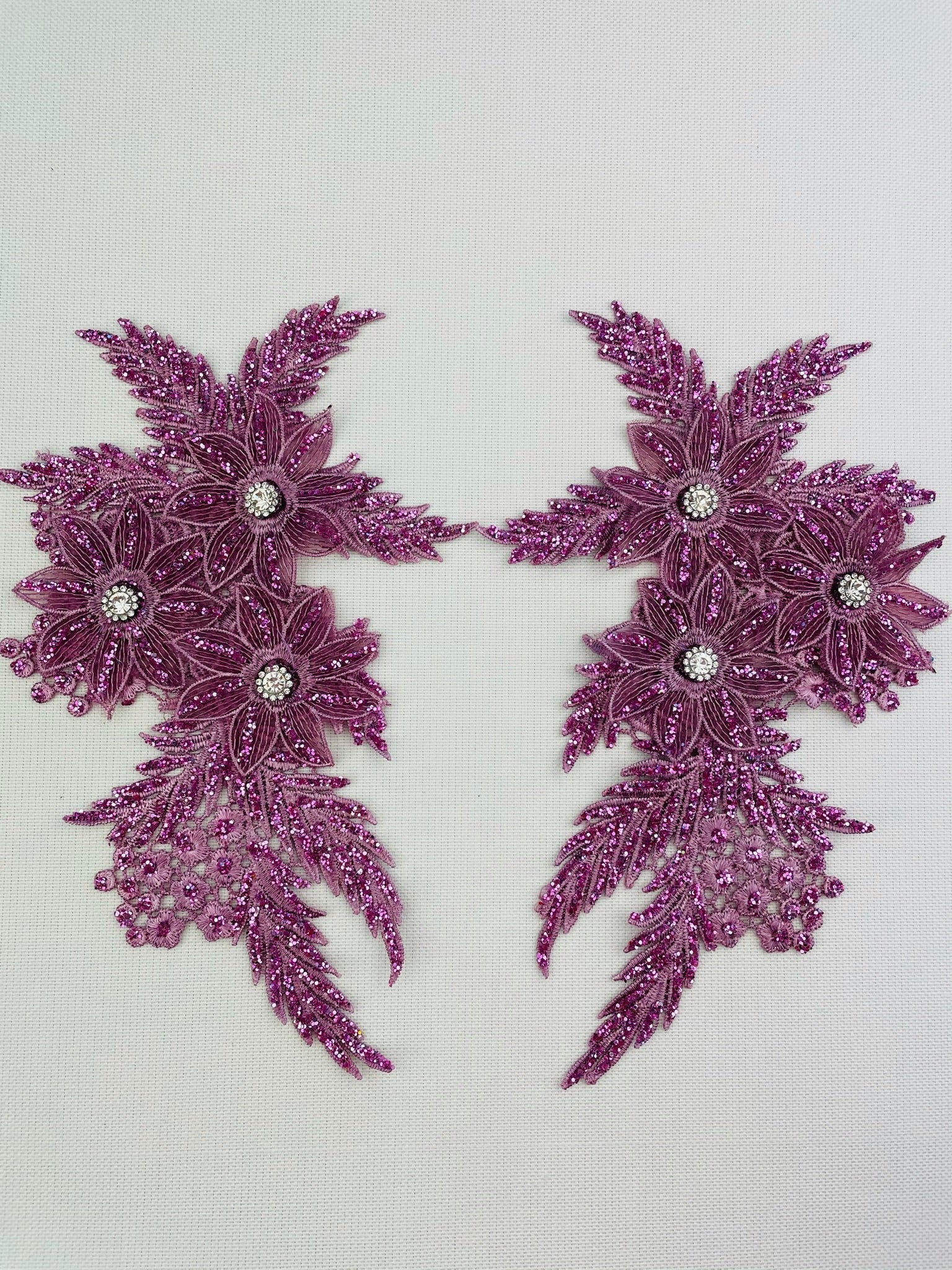 LA - 620 - Mauve with Rhinestones & Mauve Glitter - Aleemahs